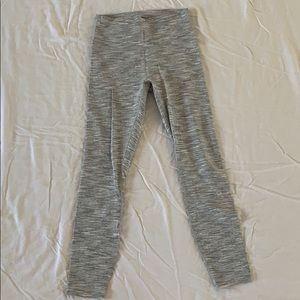 Lululemon cropped wnder unders